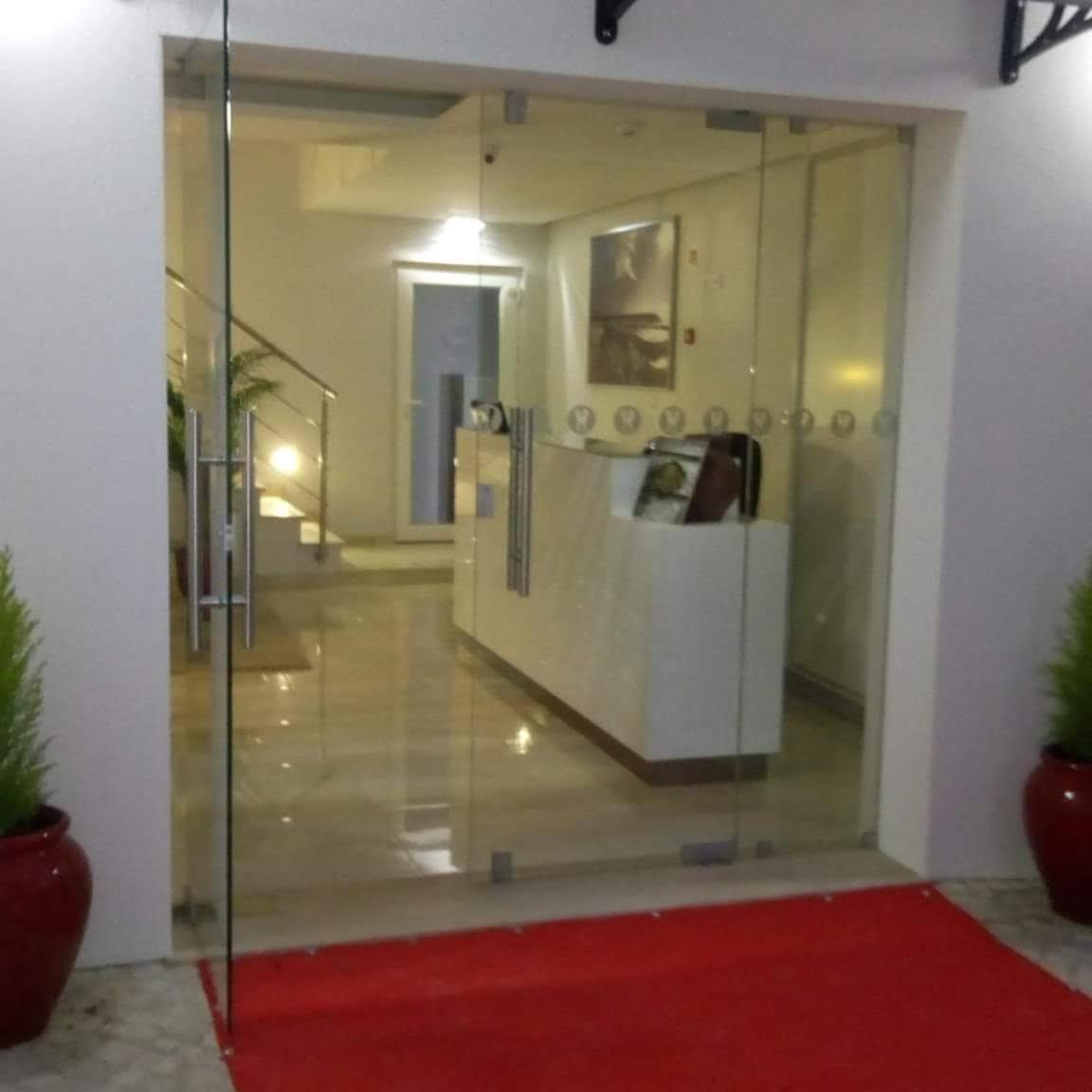 Silver Seahorse Garden Retreat 아토우기아다발레이아 외부 사진